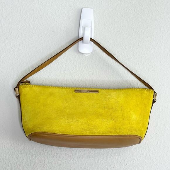 GUCCI Vintage Yellow Suede Shoulder Small Boat Bag Made in Italy Rare 90s Style - Picture 3 of 10